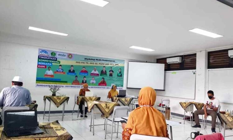 AGPAII Tangsel Gelar Workshop Aplikasi Quizziz dan Google Workspace