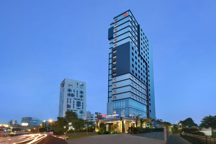 HUT ke-6, Swiss-Belinn Simatupang Bagikan Voucher Menginap dan Diskon
