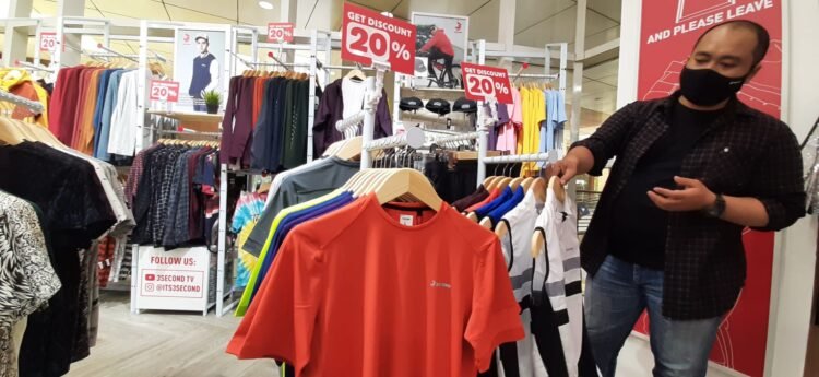 Mau Tampil Keren dan Stylish, Tangcity Mall Beri Diskon 50 Persen