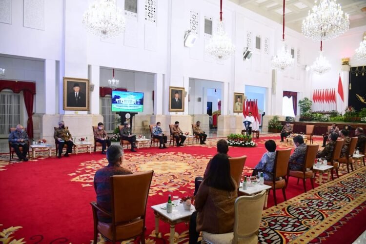 Presiden Jokowi Ajak Perbankan dan Pelaku Usaha Bangkitkan Ekonomi Indonesia
