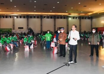 Tinjau Vaksinasi di DIY, Presiden: Lindungi Diri dengan Vaksinasi dan Laksanakan Prokes