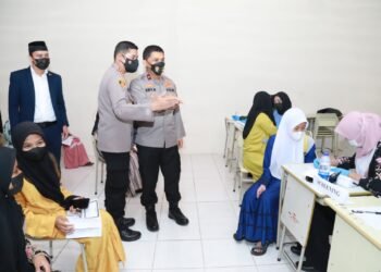 Wakapolda Banten Tinjau Vaksinasi Merdeka di Tangerang