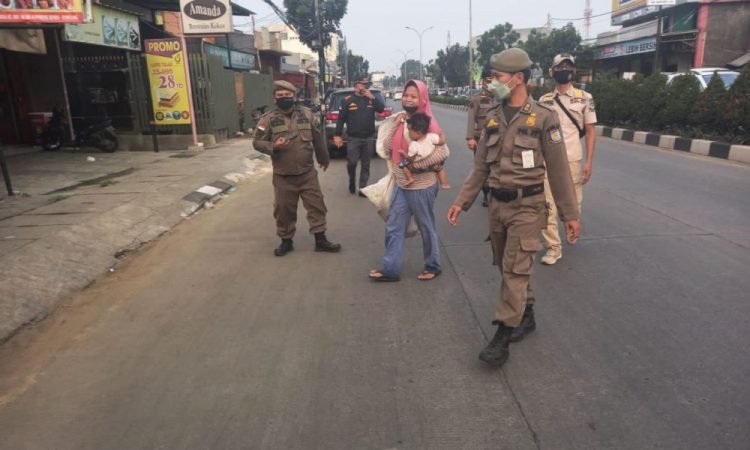 Satpol PP Tangsel Tertibkan 16 PMKS
