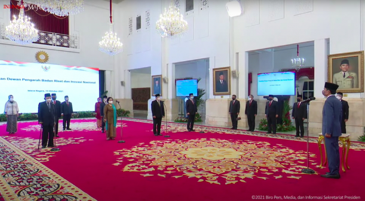 Presiden Jokowi Lantik Dewan Pengarah BRIN