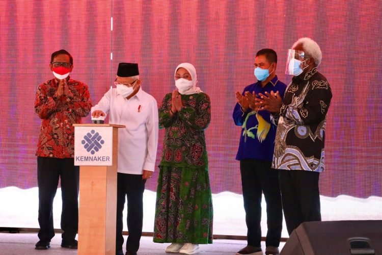 Wapres Resmikan Pembangunan BLK Komunitas di Papua dan Papua Barat