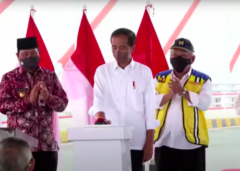 Presiden Jokowi Resmikan Jembatan Sei Alalak di Banjarmasin