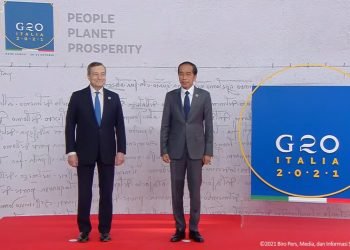 Hadiri KTT G20 Roma, Presiden Joko Widodo Disambut PM Italia Mario Draghi