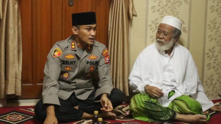 Ciptakan Kamtibmas Kondusif, Kapolres Pandeglang Sambangi Tokoh Agama Jelang Pilkades