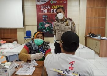 Gerai Vaksin Polsek Kelapa Dua Layani 167 Orang