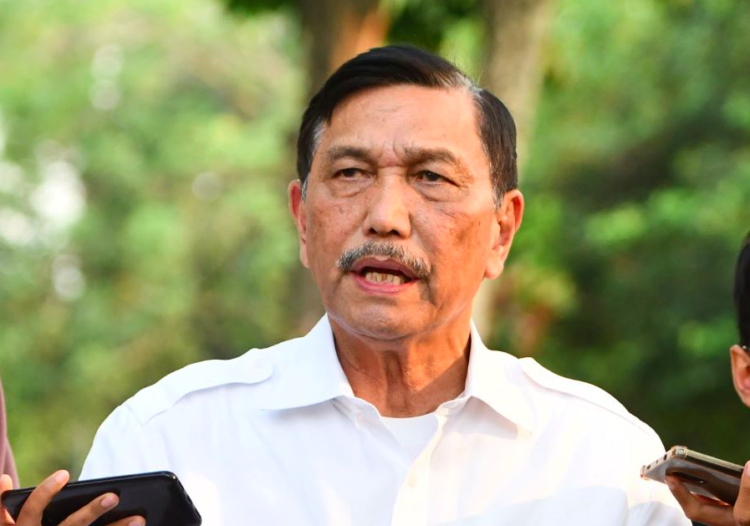 Jadi Syarat Penurunan Level PPKM, Luhut: Cakupan Vaksinasi di Jawa-Bali Meningkat Signifikan