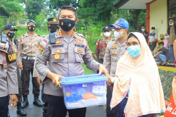 Kampus Polri Peduli, SPN Mandalawangi Polda Banten Laksanakan Bansos