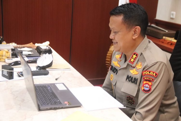 Kapolda Banten Apresiasi Proyek Perubahan Terkait Peran Penting Bhabinkamtibmas Dalam Membangun Sinergitas Melalui Sistem SUQUR