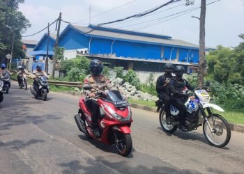 Kapolda Banten Pimpin Patroli Skala Besar, Jamin Pilkades Tangerang Aman