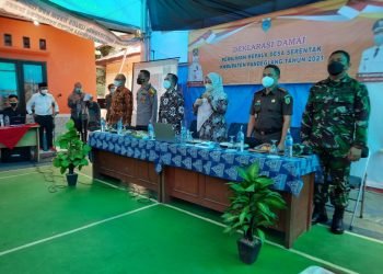 Kapolres Pandeglang Polda Banten Hadiri Deklarasi Damai Pilkades Di Saketi