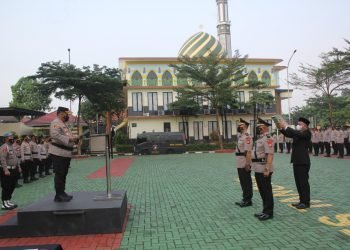 Kapolres Tangsel Kukuhkan Jabatan Kabag Ren dan Kabag Log