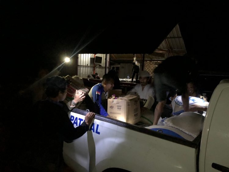 Pasca Kebakaran di Baduy, Polres Lebak Polda Banten Berikan Bantuan