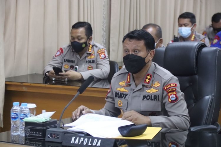 Polda Banten Ikuti Vicon Evaluasi Pelaksanaan PPKM