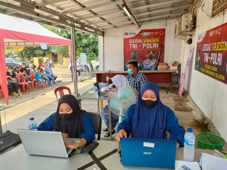 Polsek Legok Vaksinasi 160 Warga