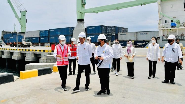 Presiden Resmikan Terminal Multipurpose Wae Kelambu Pelabuhan Labuan Bajo