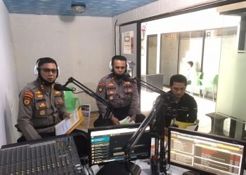 Tekankan Pelayanan Unjuk Rasa, Ditsamapta Polda Banten Sosialisasi Via Talkshow di Megaswara FM