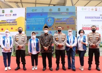 Kapolres Cilegon Polda Banten dampingi Wakapolda Banten Sambut Dirbintibmas Baharkam Polri Tinjau Vaksinasi Nasional