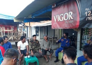 Kasat Polair Polres Pandeglang beri imbauan pada nelayan