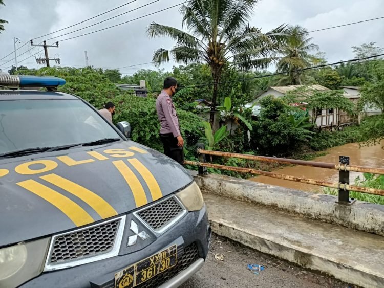 Kegiatan melaksanakan kegiatan waspada bencana alam di wilayah Polsek Banjarsari Polres Lebak Polda Banten
