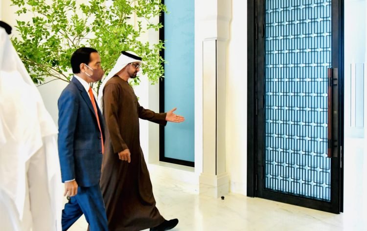 Melihat Kemesraan Hubungan Indonesia-PEA Lewat Jalan dan Masjid Presiden Joko Widodo