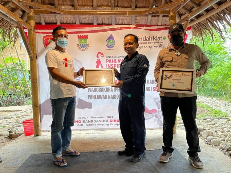 Peringati Hari pahlawan, Indah Kiat Tangerang Tasyakuran Bersama Veteran