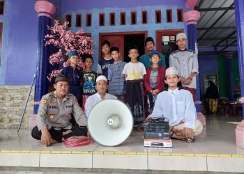 Polres Pandeglang Berikan Alat Pengeras Suara Ke Ponpes