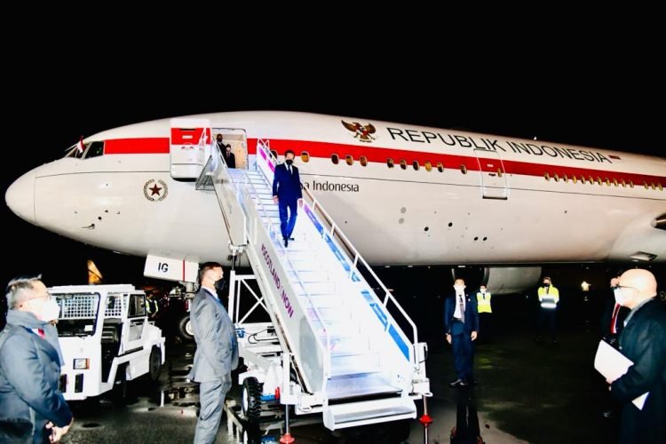 Presiden Jokowi Tiba di Glasgow untuk Ikuti KTT COP26
