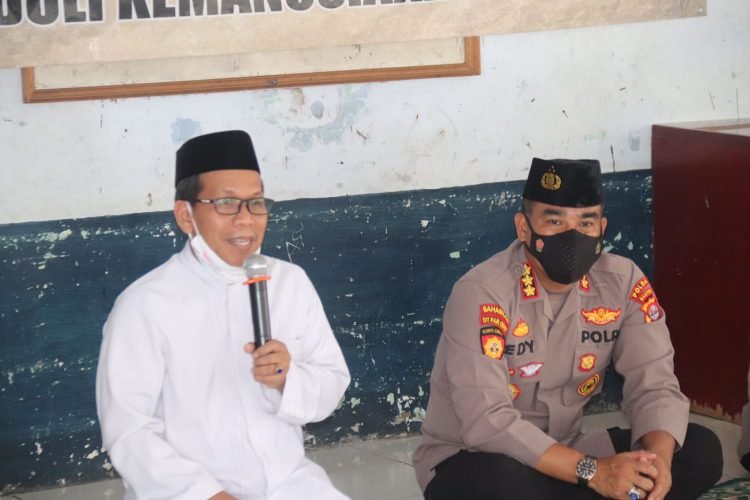 Saba Pesantren, Dirpamobvit Polda Banten Kunjungi Ponpes Al Irsyad Waringinkurung