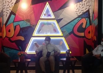 Sulap Ruang Tunggu Jadi Pameran Seni, Eka Hospital Hadirkan Pusat Layanan Kaki Diabetes