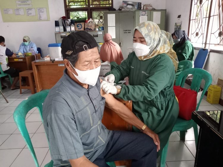 Tim Rev@co Siedokes Polres Cilegon Polda Banten blusukan ke pasar merak