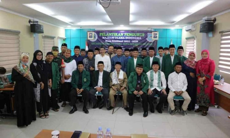 Ketua MUI Tangsel Lantik Pengurus MUI Kecamatan Serpong Utara