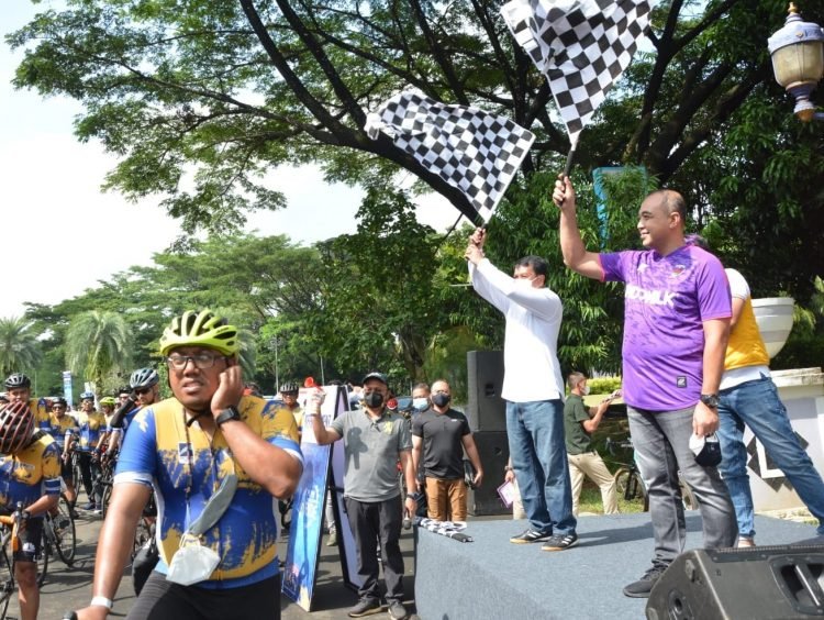 Bupati Zaki Minta Jalan Raya Serang Lebih Diperhatikan