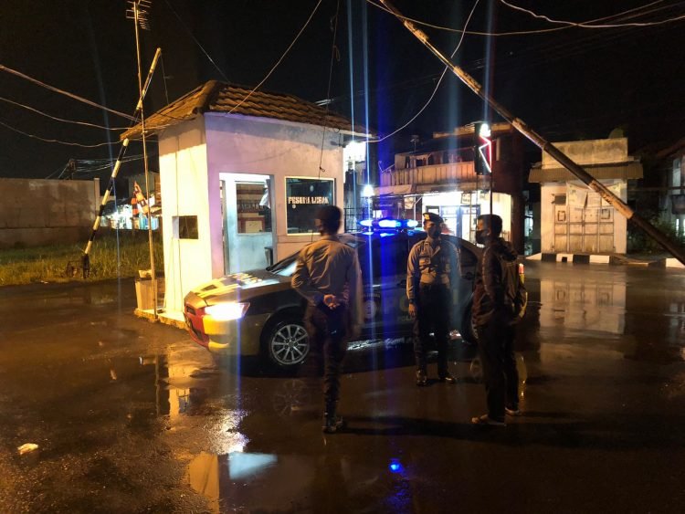 Cegah Balap Liar dan  Bobol ATM Sat Samapta Polres Lebak Polda Banten Lakukan Patroli malam hari