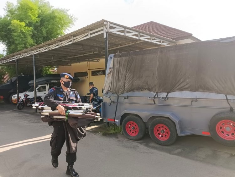 Jaga Kebersihan Lingkungan, Batalyon B Pelopor Lakukan Kurve