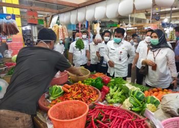 Keren, Belanja di Pasar Tradisional di Kabupaten Tangerang Bisa Nontunai