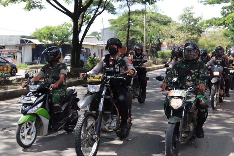 Patroli Sterilisasi Dilaksanakan Tim Jawara Polres Cilegon Sebelum Pengamanan Pembongkaran THM