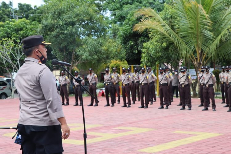 Polres Lebak Polda Banten melaksanakan Upacara Serah Terima Siswa Diktukba Polri SPN Mandalawangi Polda Banten