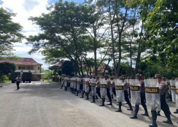 Tingkatkan Kompetensi Bintara Remaja, Ditsamapta Polda Banten Latih Kemampuan Pengendalian Massa