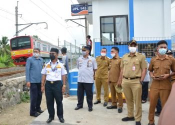 Bupati Zaki: Jangan Terobos Palang Pintu KA