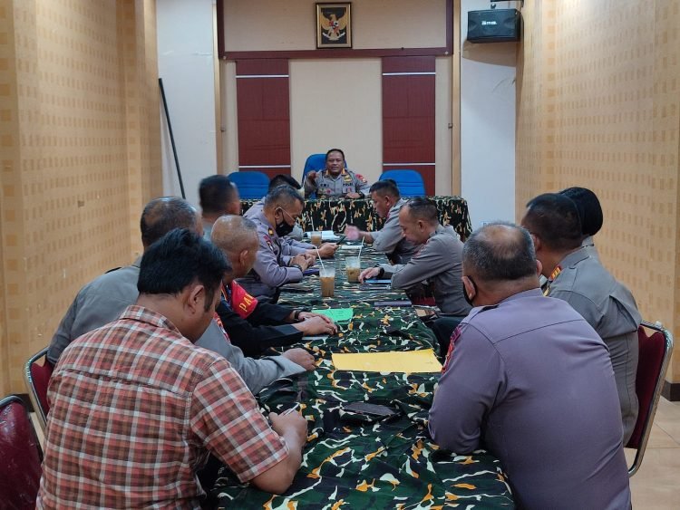 Dansat Brimob Polda Banten Berikan Arahan Teknis Operasional Kepada Personel