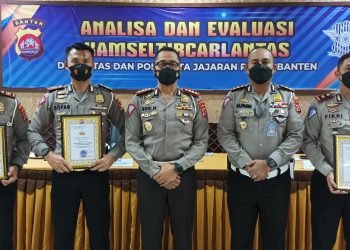 Dirlantas Polda Banten Pimpin Anev Kamseltibcar Lantas Bulan Desember dan Tahun 2021