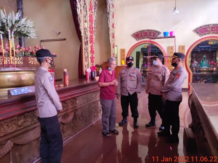 Jalin Kerukunan Antar Umat Beragama, Ditbinmas Polda Banten Kunjungi Vihara Avalokitesvara