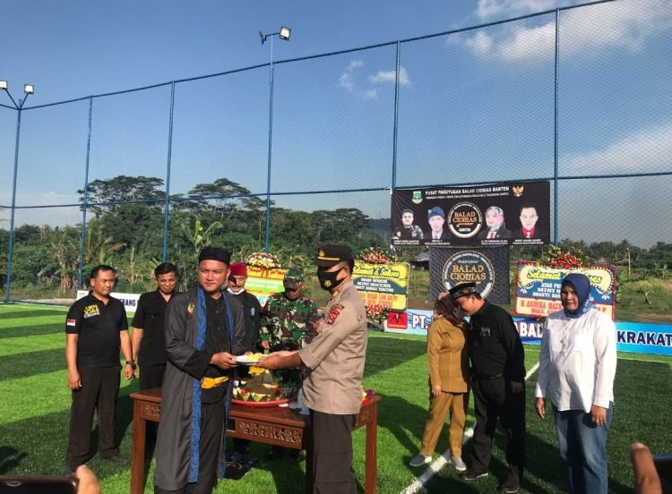 Kapolsek Waringinkurung Polres Serkot Menghadiri Peresmian Lapangan Futsal BHAKTI BAHARI TANJUNG