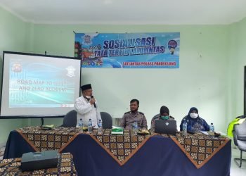 Kenalkan Tertib Berlalulintas, Satlantas Polres Pandeglang Lakukan Penyuluhan  ke Sekolah