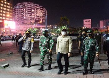 Pantau Pergantian Tahun, Bupati Zaki Keliling Pusat Keramaian di Gading Serpong