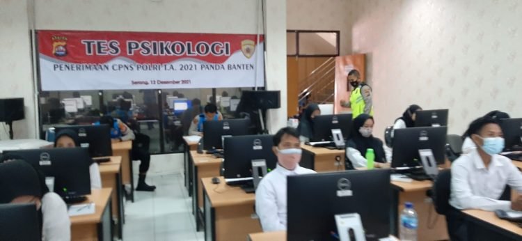 Penerimaan CPNS Polri Tahun 2021, Itwasda Polda Banten Laksanakan Pengawasan Tes CAT Psikologi